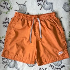 Men’s Nike sportswear woven lined flow shorts